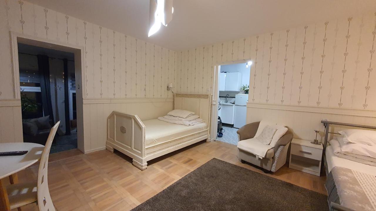 Stara Szkola W Weremowicach Apartment Weremowice Bagian luar foto