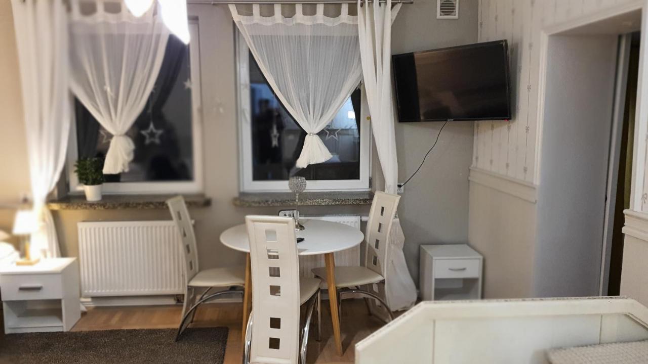 Stara Szkola W Weremowicach Apartment Weremowice Bagian luar foto