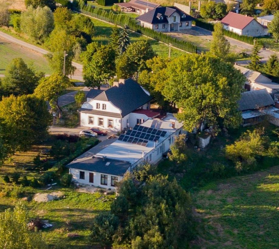 Stara Szkola W Weremowicach Apartment Weremowice Bagian luar foto